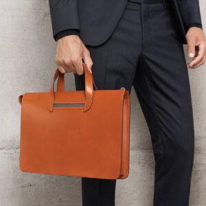 best hand bags for men